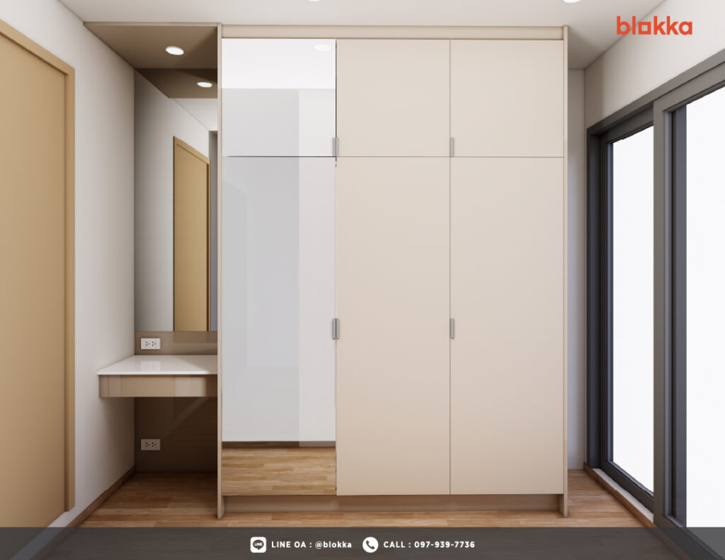 Walk-in Closet คอนโด จัดพื้นที่เล็กๆ จำกัดๆ ให้เป็นระเบียบ