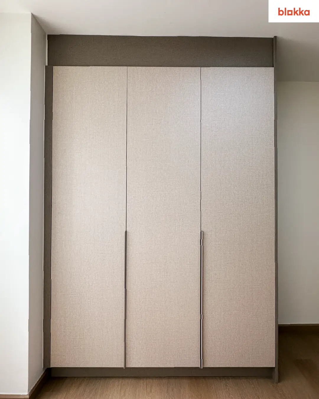 ผลงานบิวท์อินตู้เสื้อผ้า Walk-in Closet-01